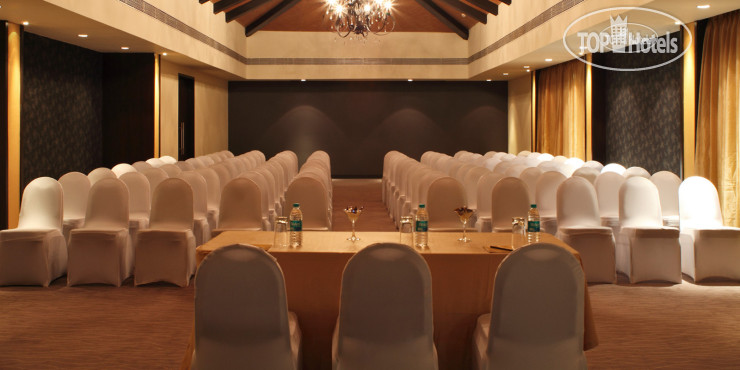 New photos from tourists O Hotel Goa, Candolim Beach 5*