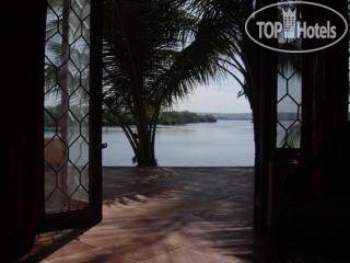 Новые добавленные фото туристов Britona Riverside Retreat 2*