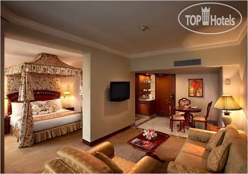 New photos from tourists The Royal Plaza 4*