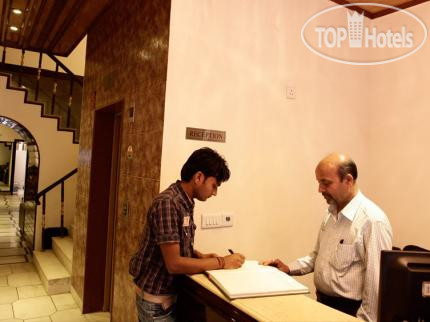 New photos from tourists Delhi Darbar 2*