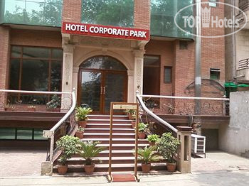 Hotelier's photos Corporate Park 2*
