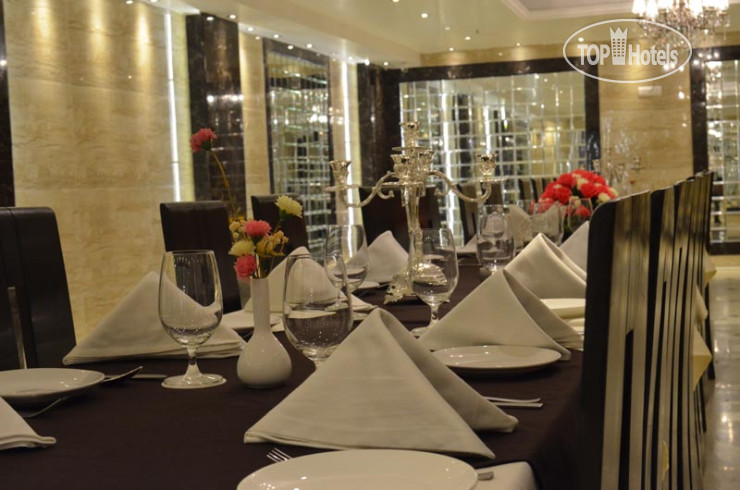 New photos from tourists Emperor Palms 3*