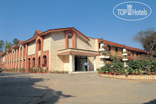 Hotelier's photos Ashok Country Resort 4*