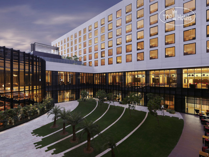 Hotelier's photos Novotel New Delhi Aerocity 5*