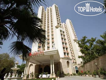 Hotel photo Ramada Plaza 4*