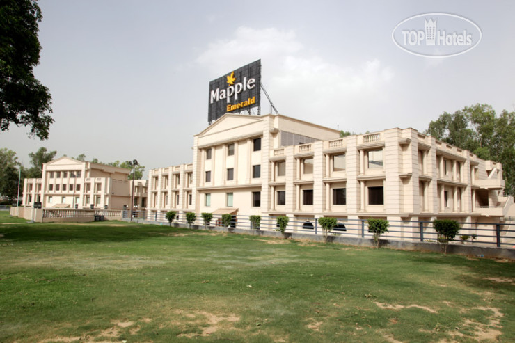 Hotel photo Mapple Emerald 4*