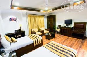 New photos from tourists Parkland Safdarjung Enclave 3*