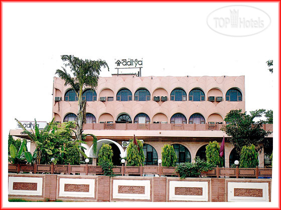 Hotelier's photos Aditya International 2*