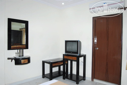 New photos from tourists Ratan Niwas 2*