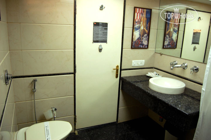 New photos from tourists Four Seasons Mumbai Juhu 3*