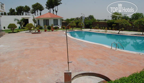New photos from tourists Aravali Resorts 3*