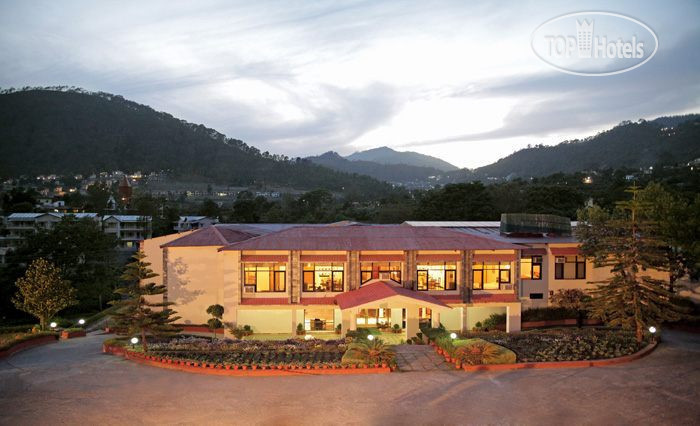 Hotel photo Country Inn Bhimtal 3*