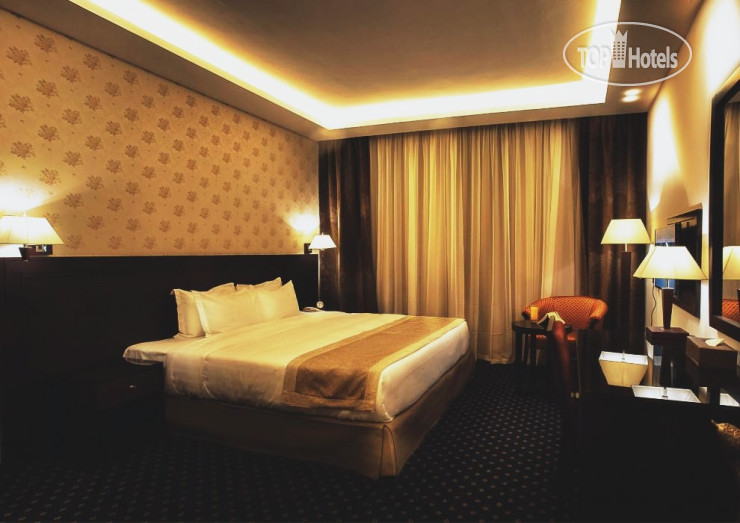 Hotel photo Seven Roses Hotel 4*
