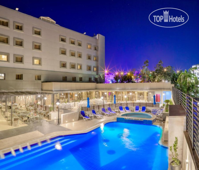 Новые добавленные фото туристов Geneva 4*