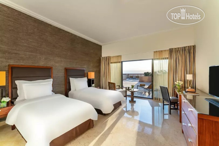 New photos from tourists Movenpick Resort & Spa Dead Sea 5*