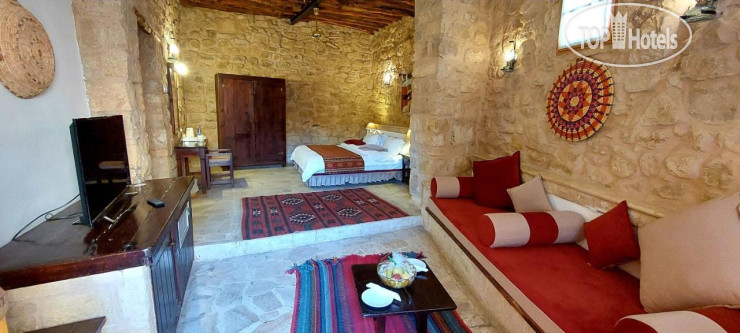 Фото Hayat Zaman Hotel And Resort Petra