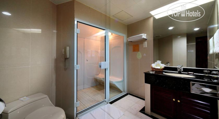 New photos from tourists Capital Plaza 4*