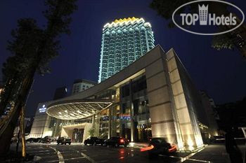 Hotelier's photos Sichuan Minshan 5*