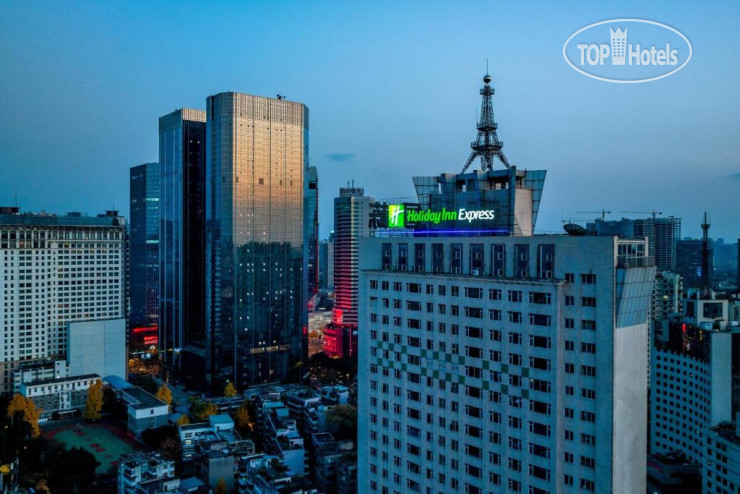 Фотографии отеля  Home2 Suites By Hilton Chengdu Kuanzhai Alley 4*