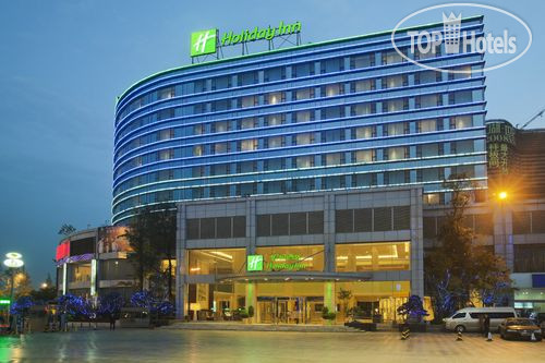 Hotelier's photos Holiday Inn Chengdu Century City-East 4*