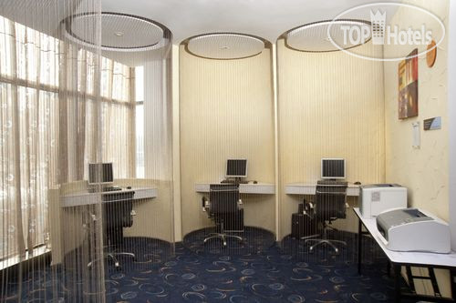 Hotelier's photos Holiday Inn Express Tianjin Binhai 3*