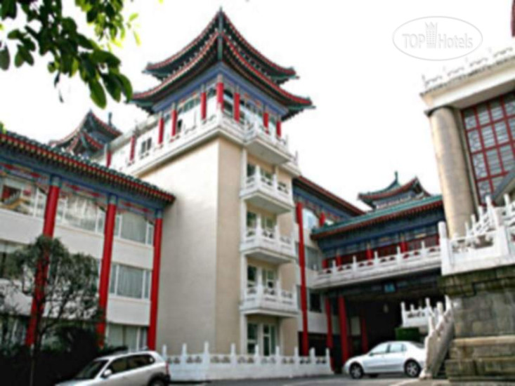 New photos from tourists Chongqing DLT Hotel 4*