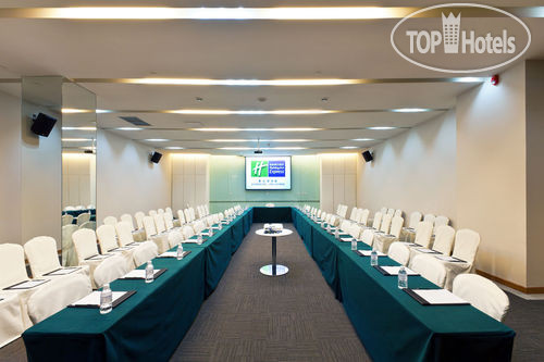 Hotel photo Holiday Inn Express Chongqing Jinxiucheng 3*