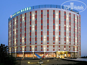 Hotelier's photos Ibis Qingdao Huangdao 3*