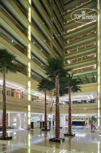 Hotelier's photos Holiday Inn Qingdao Parkview 5*