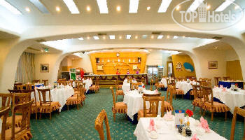 New photos from tourists Capital Airport 3*