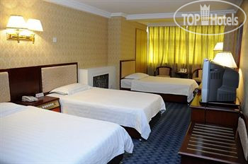 New photos from tourists Wangfujing Dawan 3*