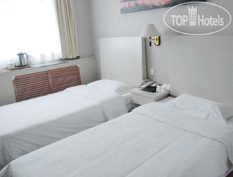 New photos from tourists Super 8 Beijing Shijingshan Jiu Jiu Yuan 2*