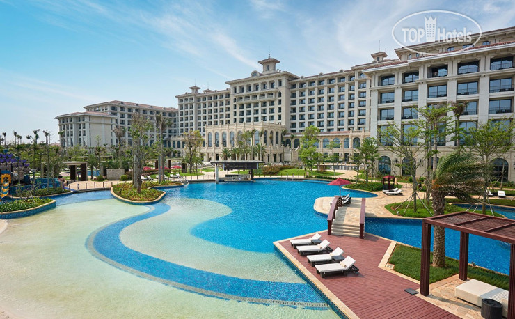 Hotelier's photos Hilton Haikou Meilan 5*