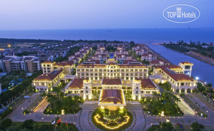 Hotelier's photos Redbird Hotel Haikou 5*