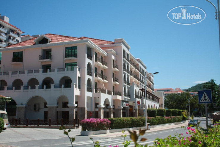Hotelier's photos Bao Hong Hotel Sanya (Annex Building) 3*