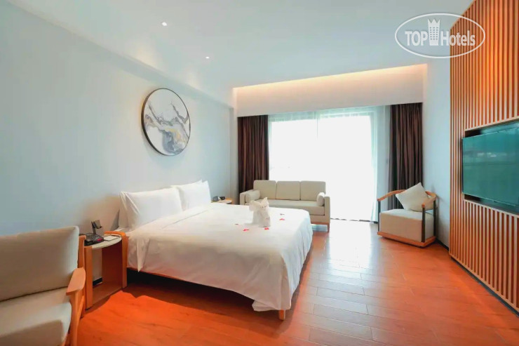 Фотографии отеля  The QUBE Hotel Sanya Haitang Bay 4*