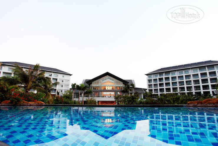 New photos from tourists Mingshen Jinjiang Golf Hotel 5*