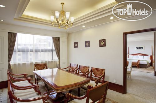 New photos from tourists Holiday Inn Zhengzhou 4*