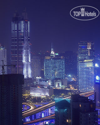 New photos from tourists Four Seasons Hotel Shanghai 5*