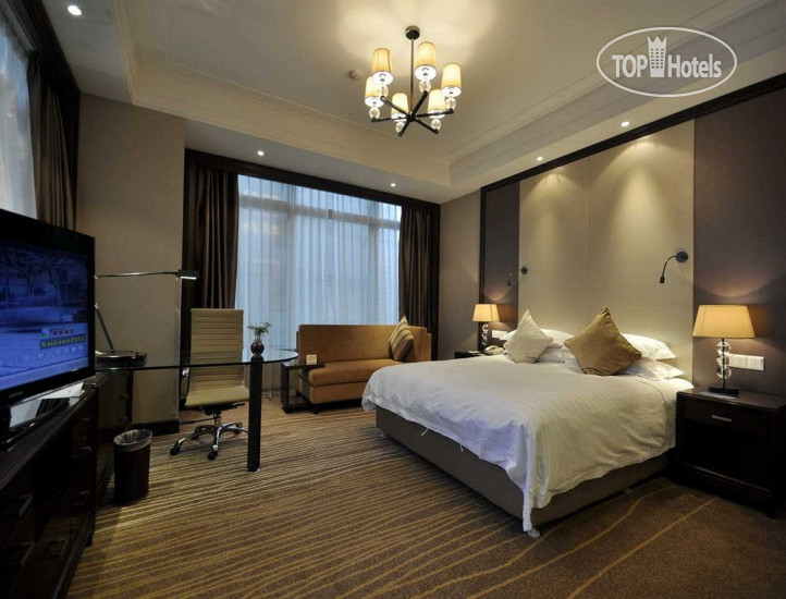 New photos from tourists Xujiahui Park 4*