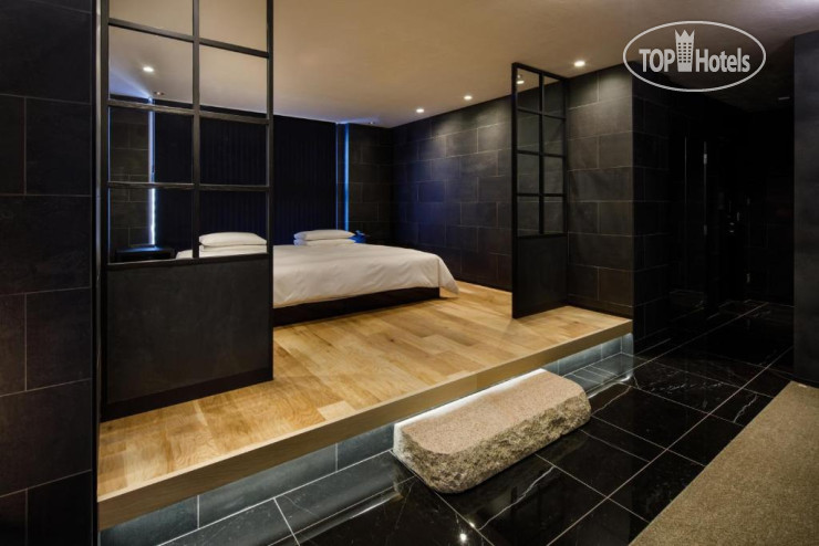 Hotel photo The Screen Kyoto 4*