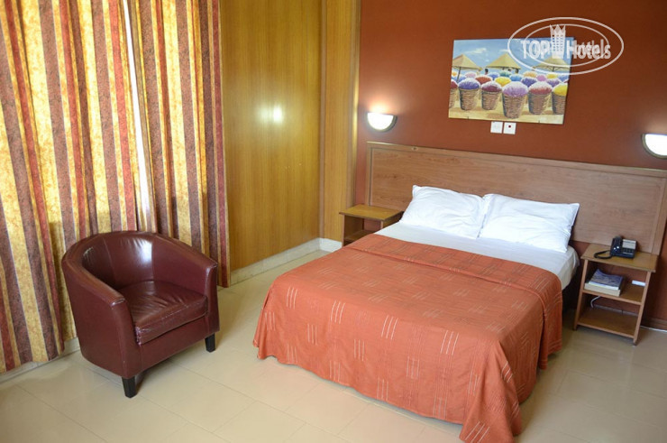 Фото Le Champ de Mars Hotel