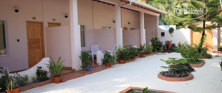New photos from tourists Evila Inn Thoddoo Guest House