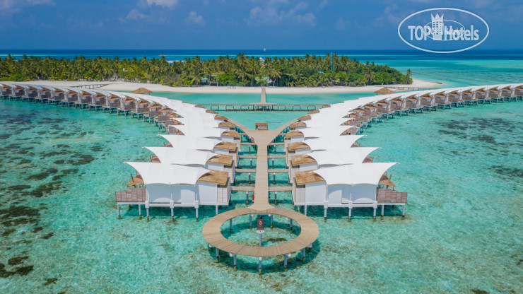 Hotelier's photos Cinnamon Hakuraa Huraa Maldives 4*