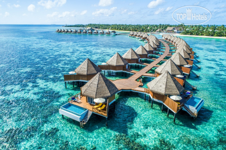 Hotel photo Mercure Maldives Kooddoo Resort 4*