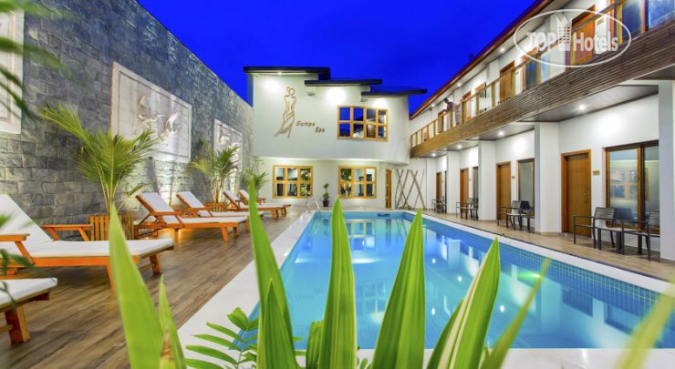 Hotelier's photos Kaani Village & Spa 3*