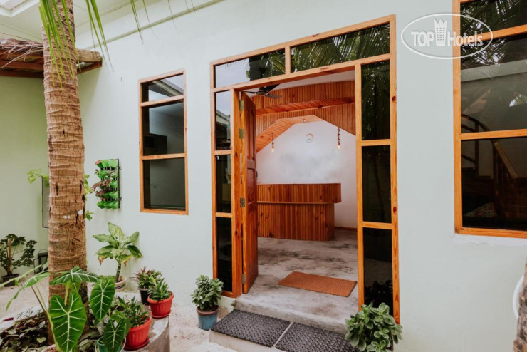 New photos from tourists Isla Dhiffushi Guest House