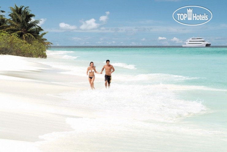 Hotelier's photos Four Seasons Explorer 5*