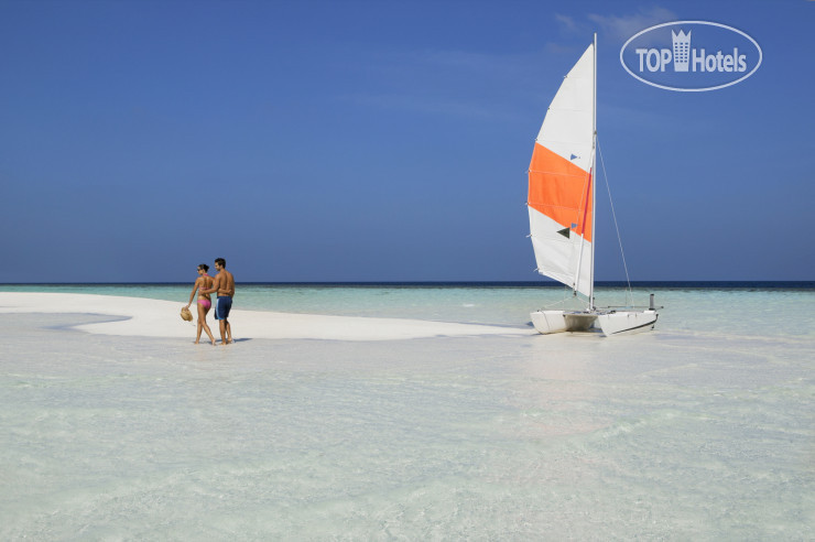 New photos from tourists Vilamendhoo Island Resort & Spa 4*