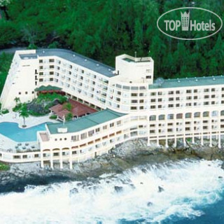 Фото Berjaya Mahe Beach Resort & Casino